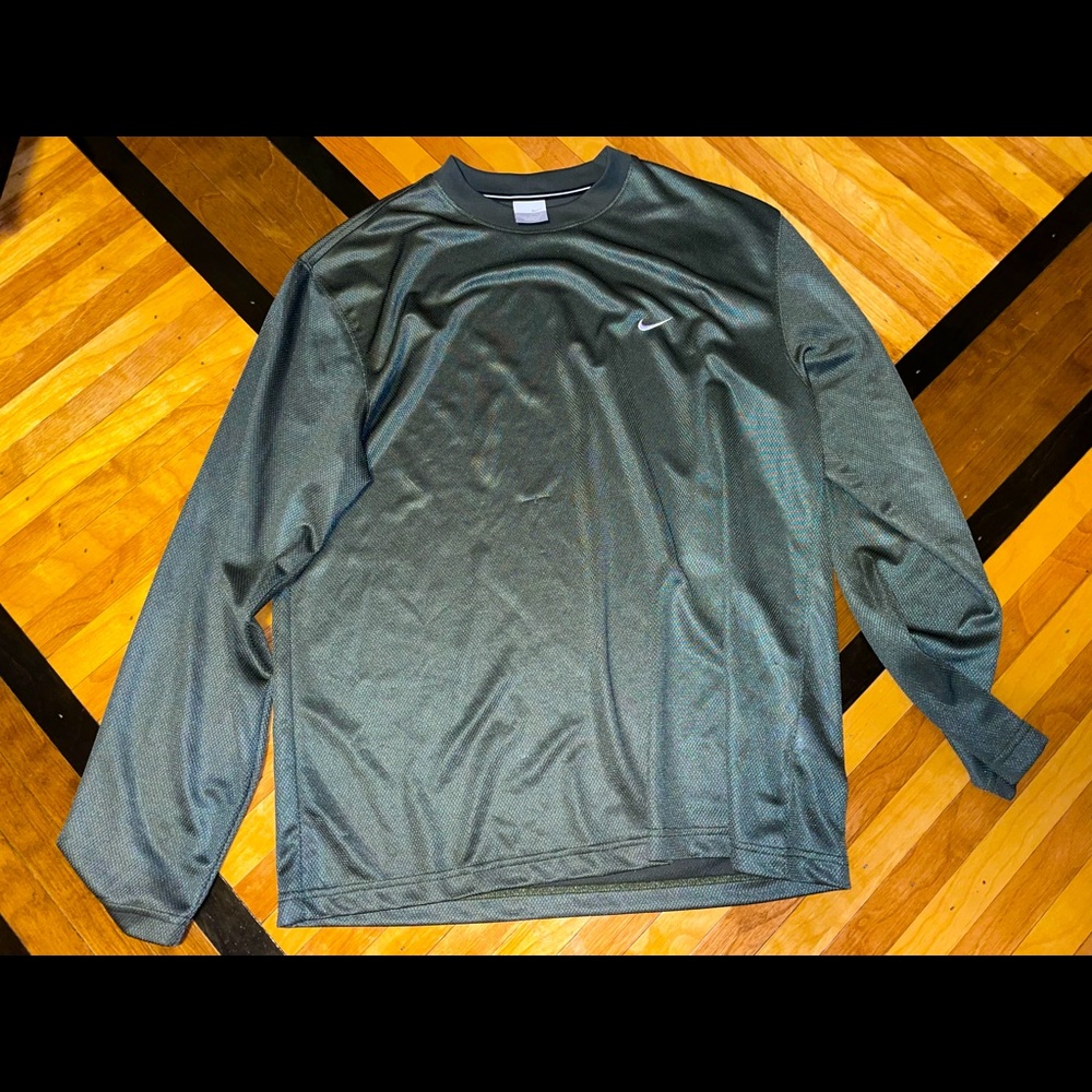 Vintage Nike “check” Dri-Fit Long Sleeve Pine Green🟢